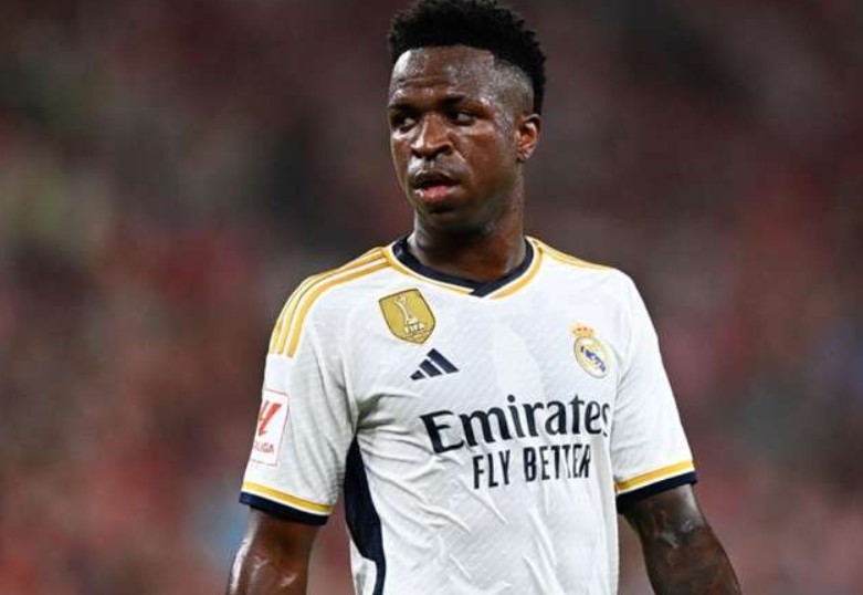 Саунадағы жалаңаш суреттер