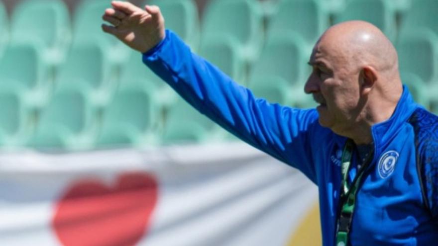 Sports.kz. Станислав Черчесов