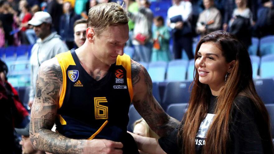 Янис Тимманың өлімінен бұрын Анна Седокова мен арасындағы жанжалдардың себебі аталды