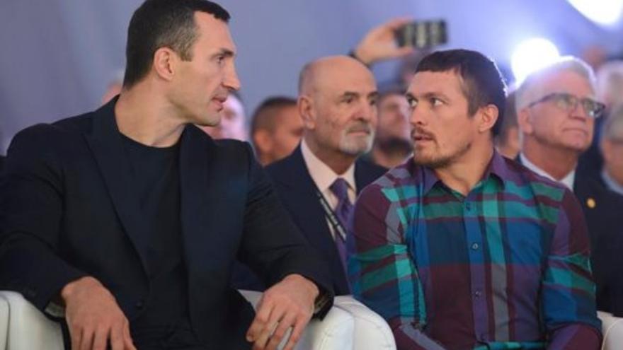 Александр ГВОЗДИК: "Усик уже давно превзошёл братьев Кличко"