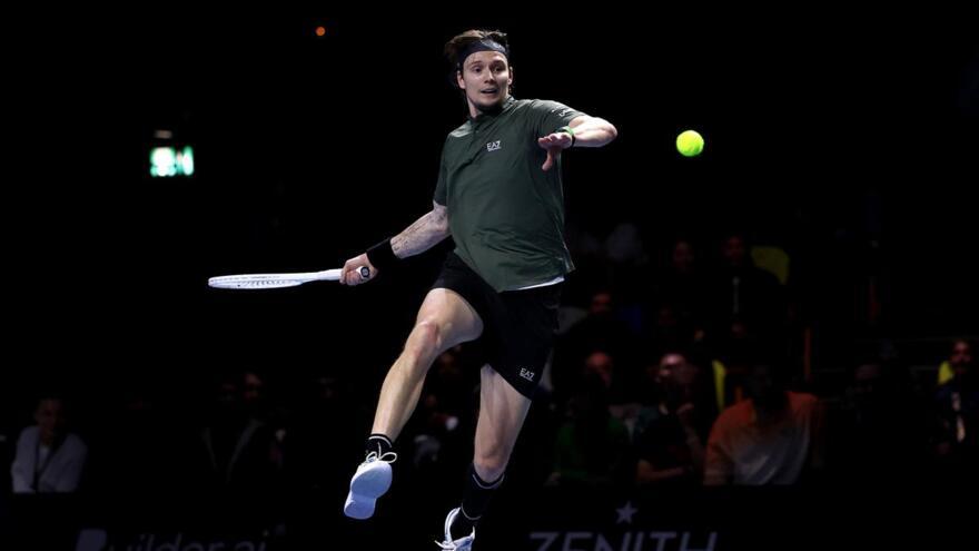 Ерлер мен әйелдердің эротикалық фотосуреттері