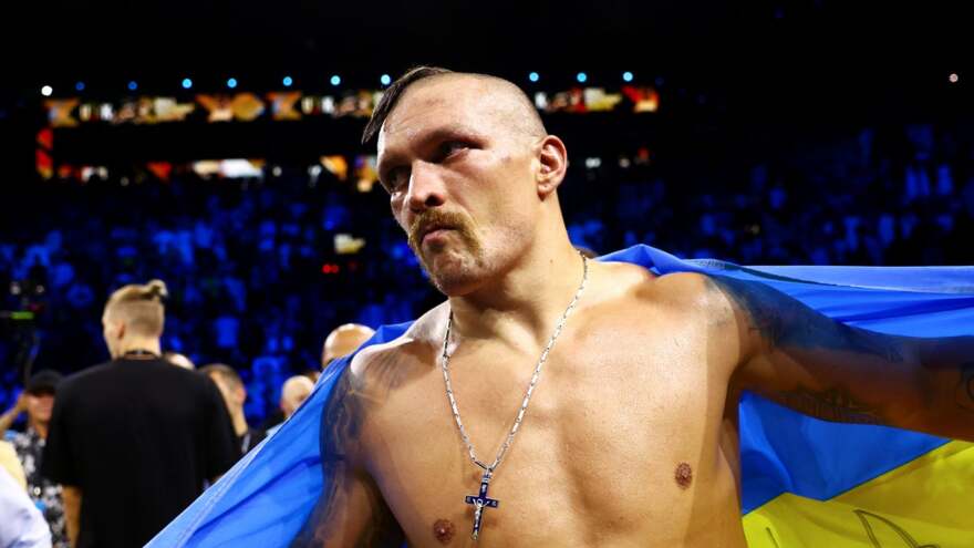 Александр Усик признан лучшим боксером 2024 года по версии WBC