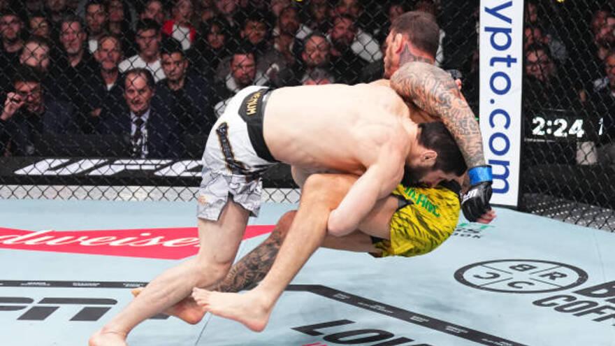 ВИДЕО. Махачев Карнейроны еш мүмкіндік бермей жеңіп, UFC 311-де титулын сәтті қорғады