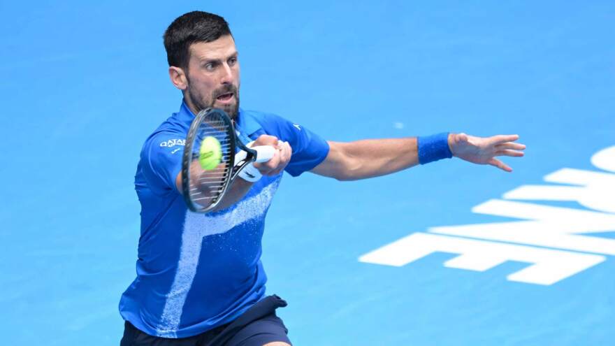 Джокович обыграл Алькараса и вышел в полуфинал Australian Open