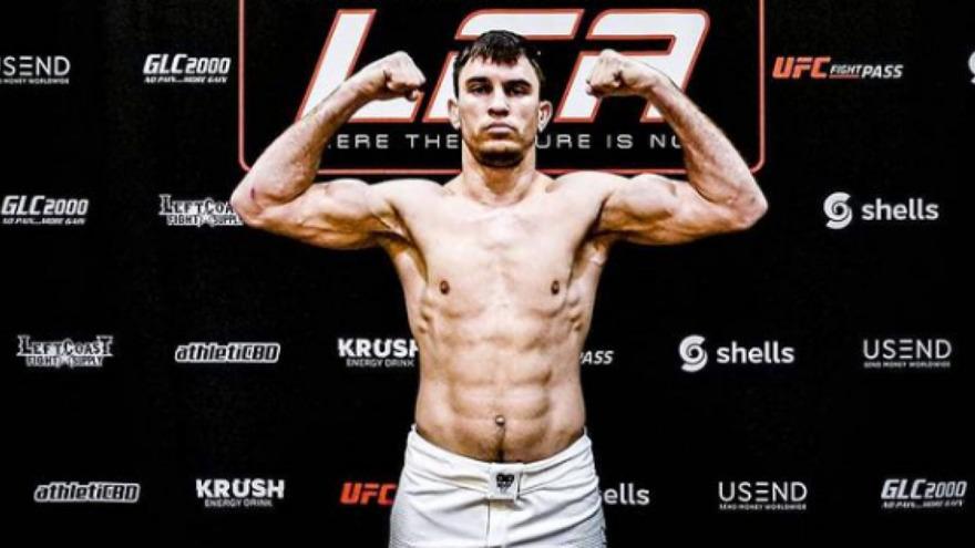 Бой Николая Веретенникова в UFC оказался под вопросом