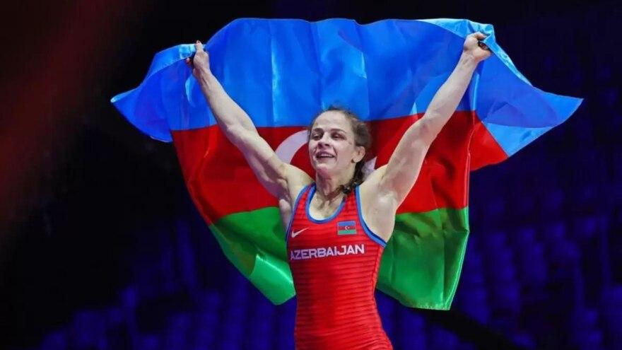 Мария Стаднык, которая четыре раза выигрывала призы на Олимпийских играх, сделала заявление по поводу своей карьеры