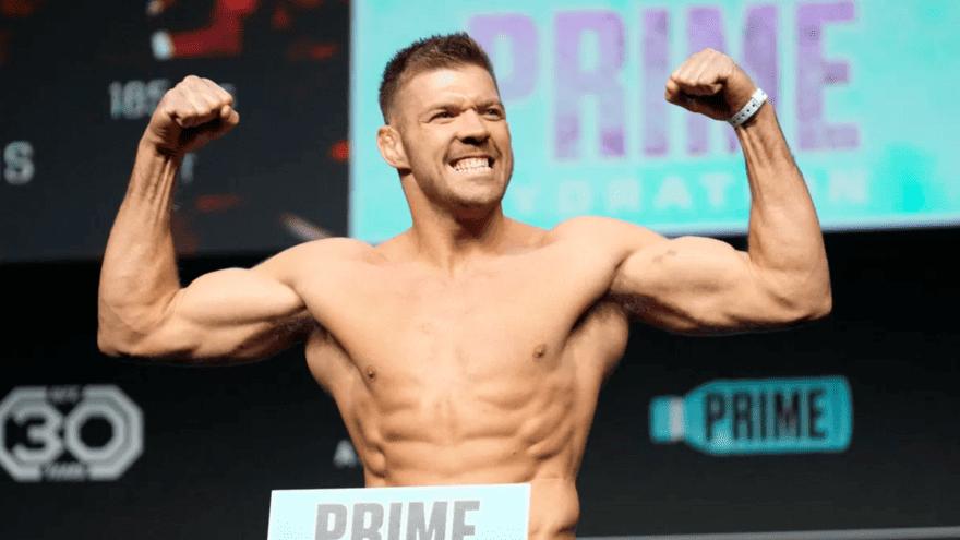 Betway заключила партнерство с чемпионом UFC Дрикусом дю Плесси