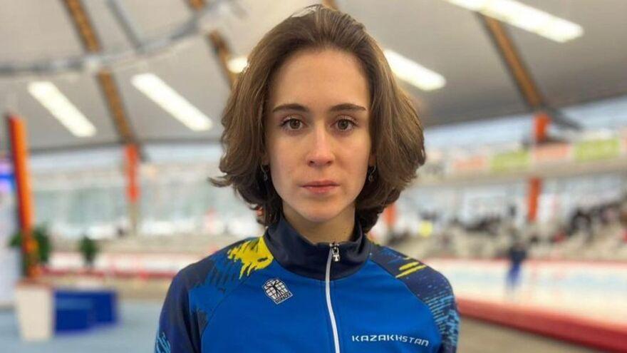 Коньки. Дауранова выиграла гонку на 1000 м на этапе Юниоркского Кубка мира
