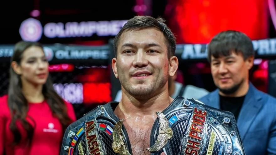 Известно, когда чемпион Alash Pride Исбулаев вернется в октагон