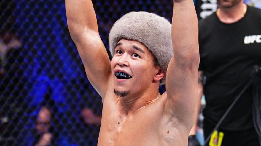 ФОТО. Алмабаев отреагировал на свой предстоящий топ-поединок в UFC