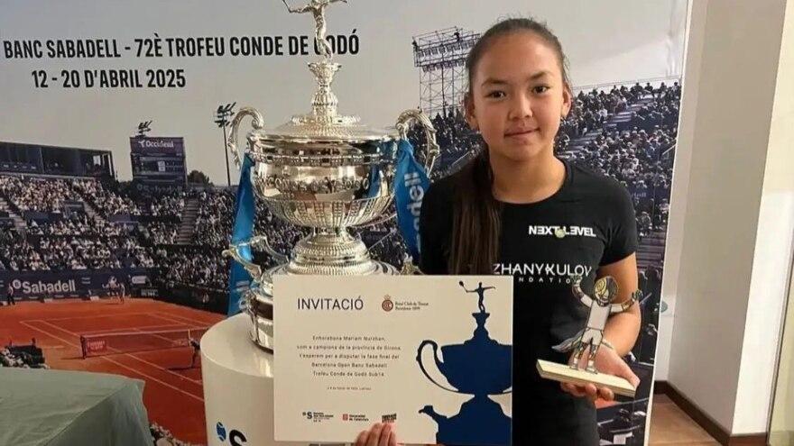 Юная казахстанская теннисистка стала чемпионкой турнира в Барселоне