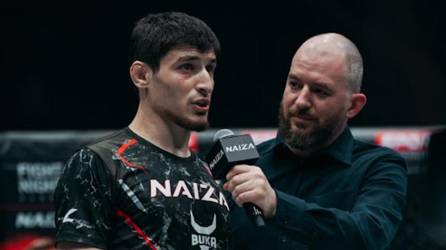 ОФИЦИАЛЬНО. Казахстанец Саралапов сразится за чемпионский пояс NAIZA