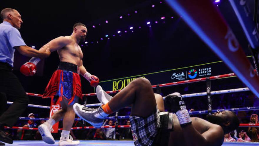 Паркер Баколені 2-раундта техникалық нокаутпен жеңіп, WBO-ның уақытша чемпионы атағын сақтап қалды
