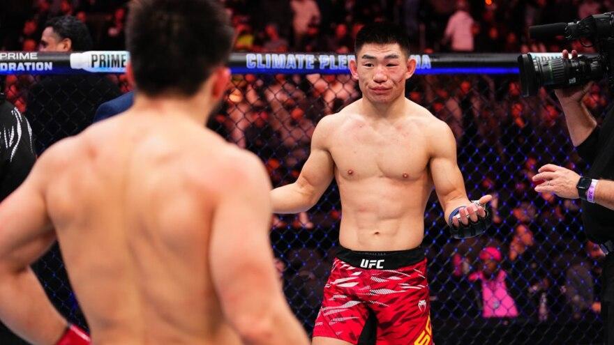 Неожиданным исходом завершился главный бой турнира UFC Fight Night 252