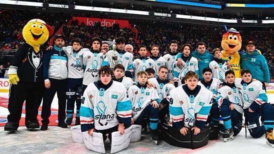 Команда Казахстана заняла второе место среди 12-летних хоккеистов