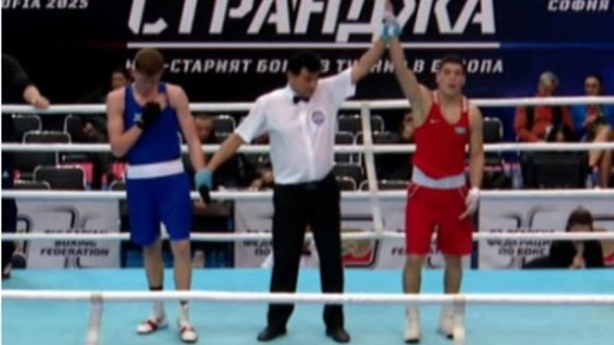 Фарух Тохтасунов уверенно победил англичанина на малом чемпионате мира в Софии