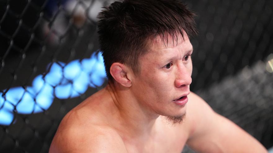 Из UFC в бокс? Жалгас Жумагулов одержал вторую победу в профессиональной карьере по боксу