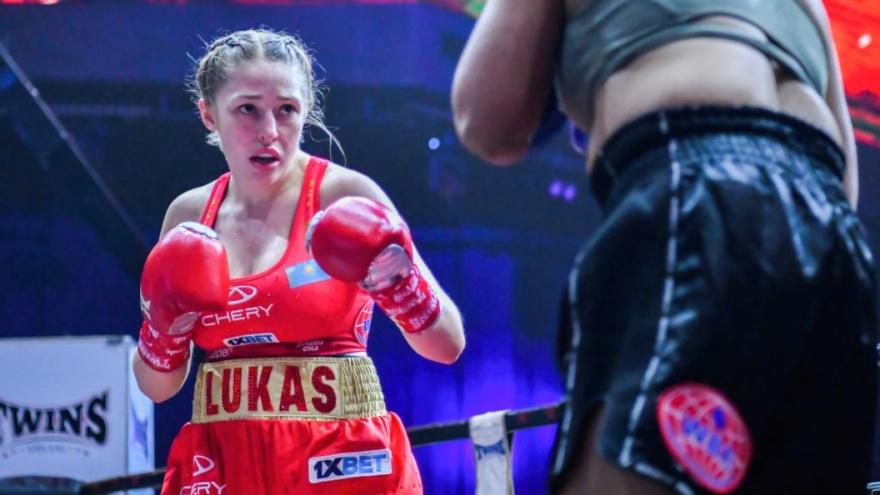 Победила, но вверх не поднялась. Лукас в рейтинге BoxRec потеряла позицию