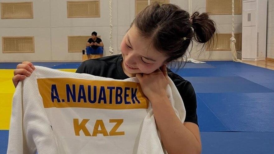 Чемпионка Паралимпиады Парижа Акмарал Науатбек получила особый спортивный статус