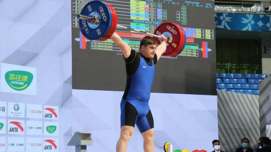 Казахстан назвал состав сборной на чемпионат Азии по тяжелой атлетике