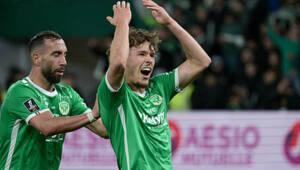 Безумие в главном дерби Франции. «Сент-Этьен» сенсационно обыграл «Лион» 