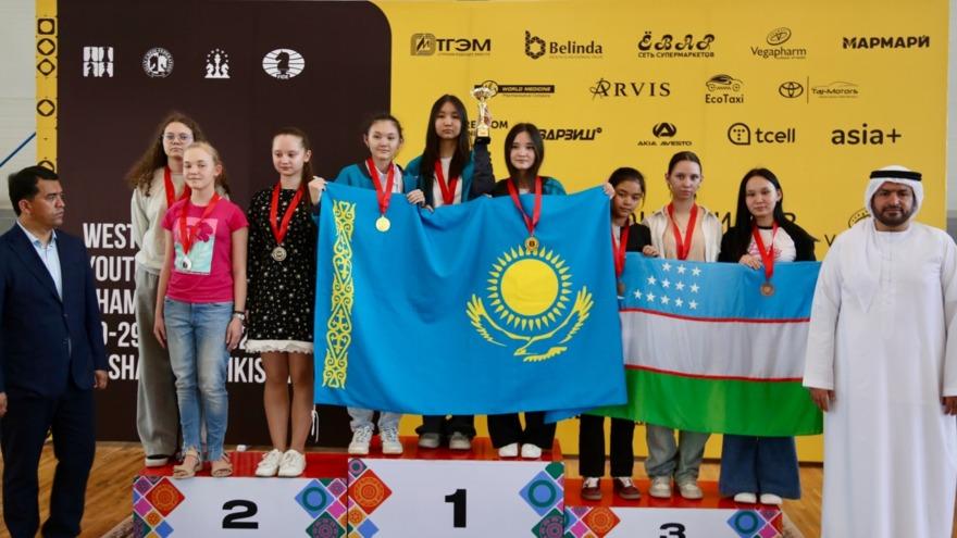 Юные шахматисты Казахстана завоевали 39 медалей на чемпионате Западной Азии
