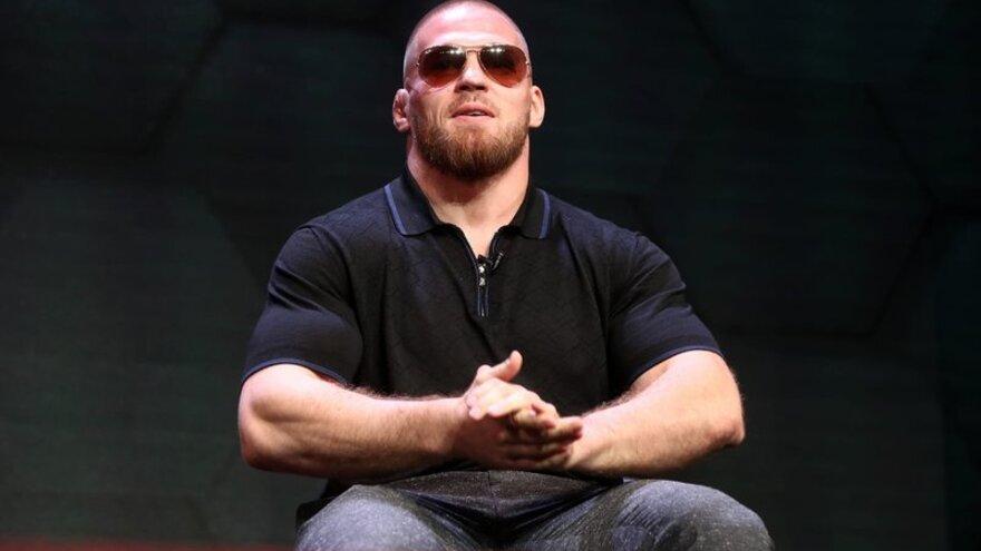 Артем Резников объяснил, почему не спешит в UFC