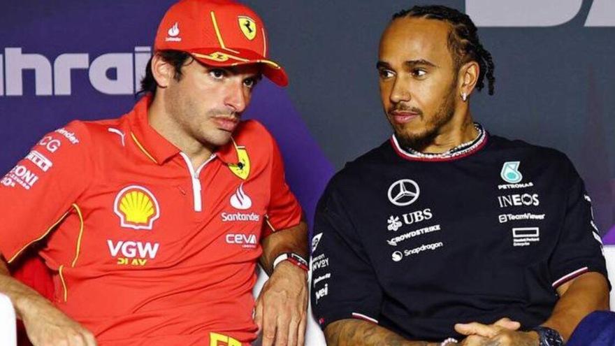 «В Формуле-1 нет волшебства». Сайнс - о трудностях Хэмилтона в Ferrari