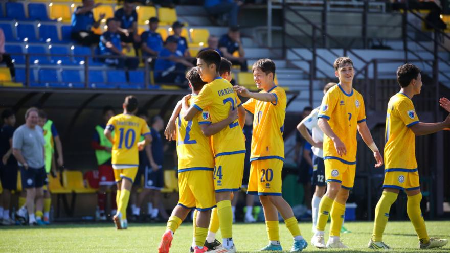 Сборная Казахстана U-16 начала сезон QJ League с разгрома Алтая U-18