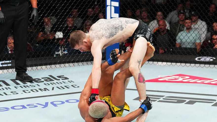 Сэндхаген нокаутировал Фигейреду. Итоги турнира UFC on ESPN 67