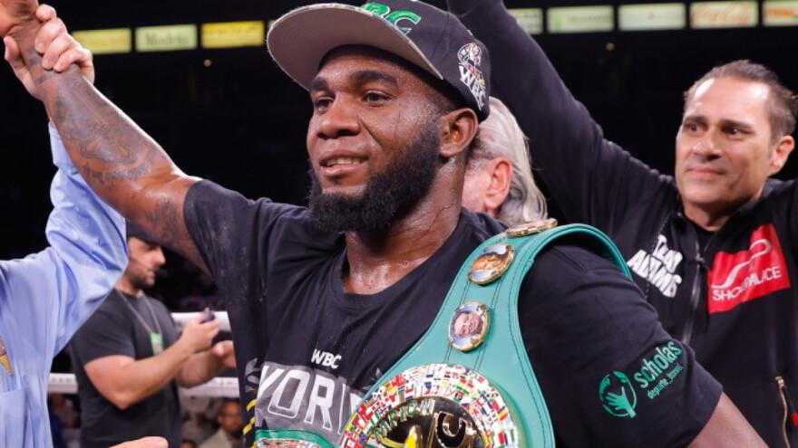Адамес уходит от боя с Жанибеком? Чемпион WBC нацелился на другой дивизион