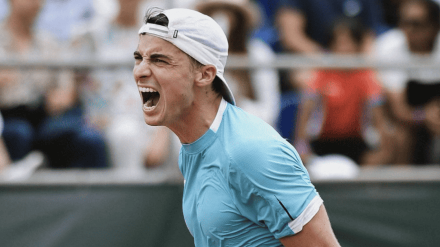 Скатов с победы начал выступление на турнире ATP Challenger в Италии