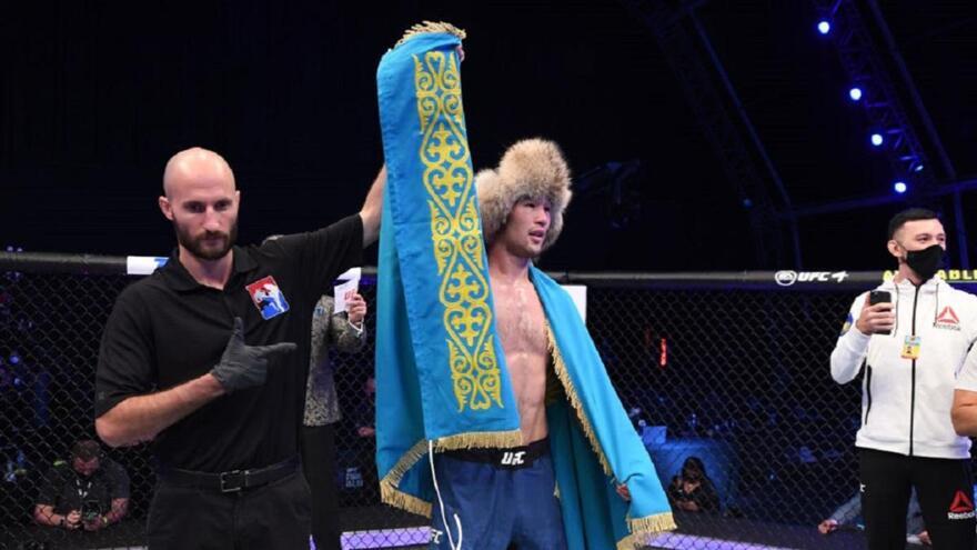 «Я бы хотел, чтобы он стал чемпионом». Физиев поддержал Рахмонова