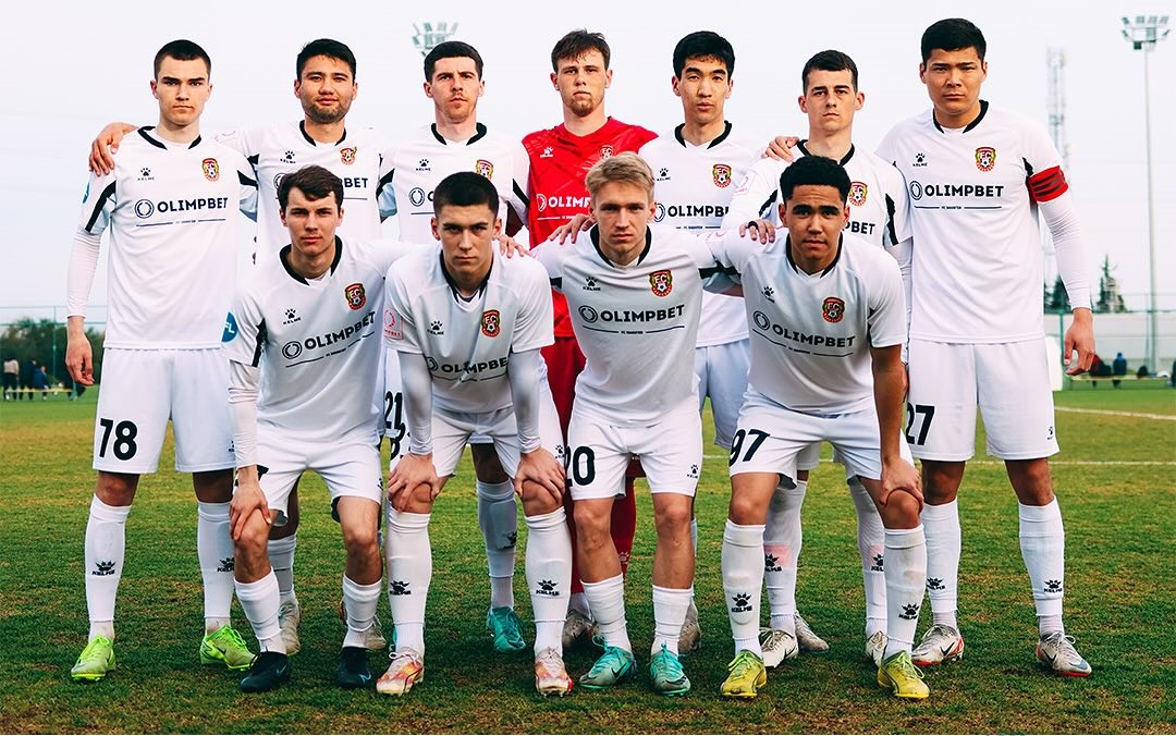 Ваудағы ең сексуалды кім? Порно клизма және медбике