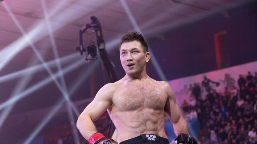 Саламат Исбулаев одержал быструю победу на турнире Alash Pride FC 108 в Астане