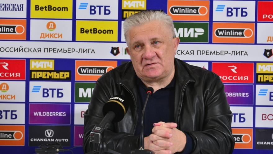 «Мен – жаттықтырушымын, өрт сөндіруші емеспін»: Сергей Ташуев «Ахматтан» кеткенін мәлімдеді