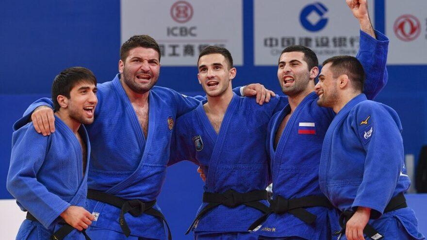Стал известен состав российских дзюдоистов на чемпионате мира, где участвует Казахстан