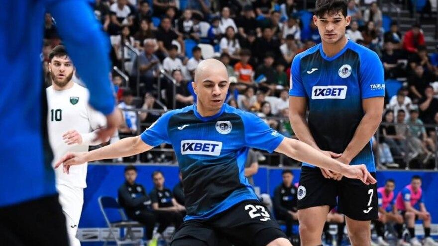 Чемпион продолжает путь: «Семей» пробился в полуфинал плей-офф чемпионата Казахстана по футзалу