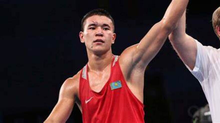 Абылайхан Жусупов уверенно стартовал на Eindhoven Box Cup-2025, разгромив литовца Трофимова