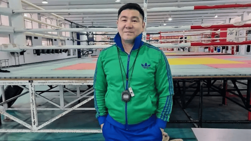 Бахыт Сарсекбаев указал на ключевую проблему в действиях боксеров Казахстана