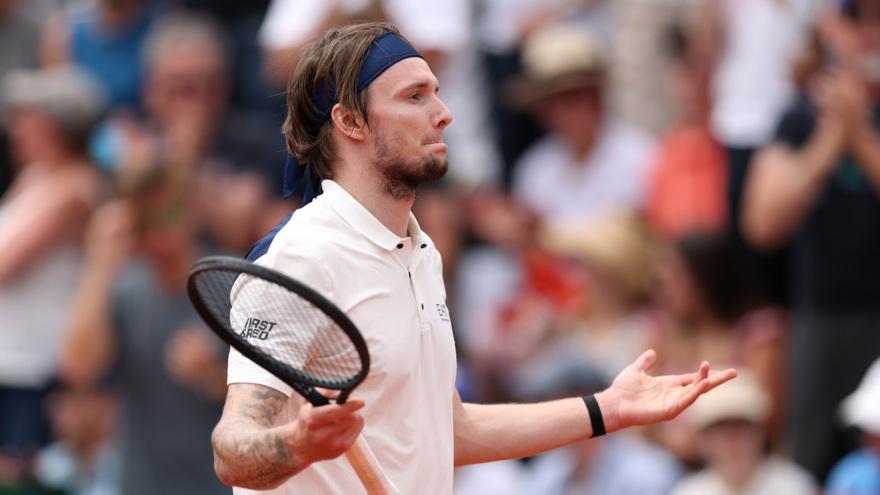 Александр Бублик взлетел на 43-е место в рейтинге ATP после успеха в Париже
