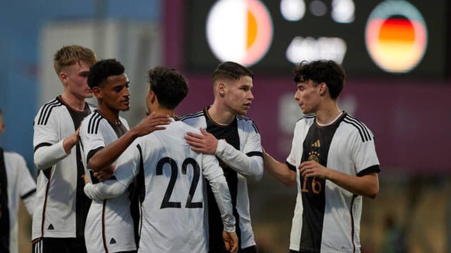 Прогноз на матч Германия U19
Нидерланды U19