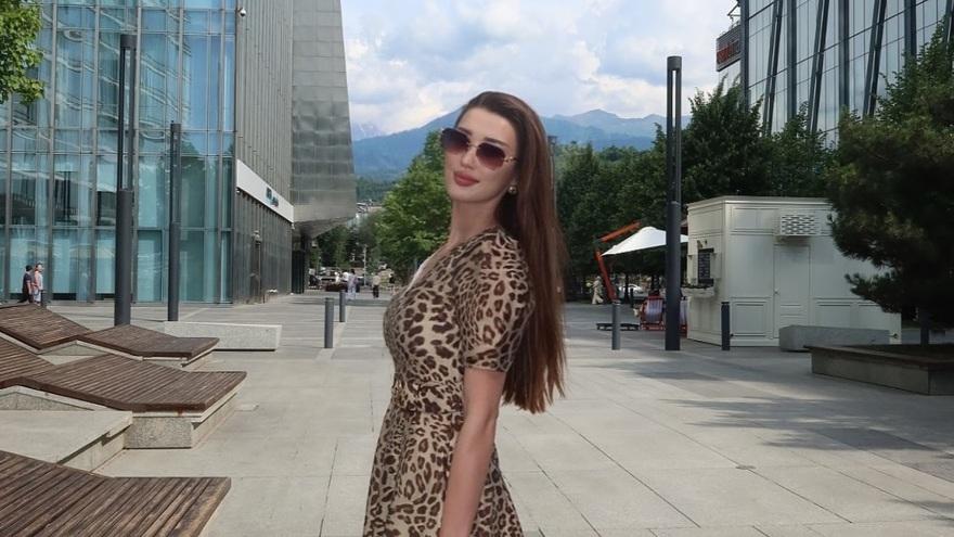 Сабина Алтынбекова порадовала фанатов свежими фото