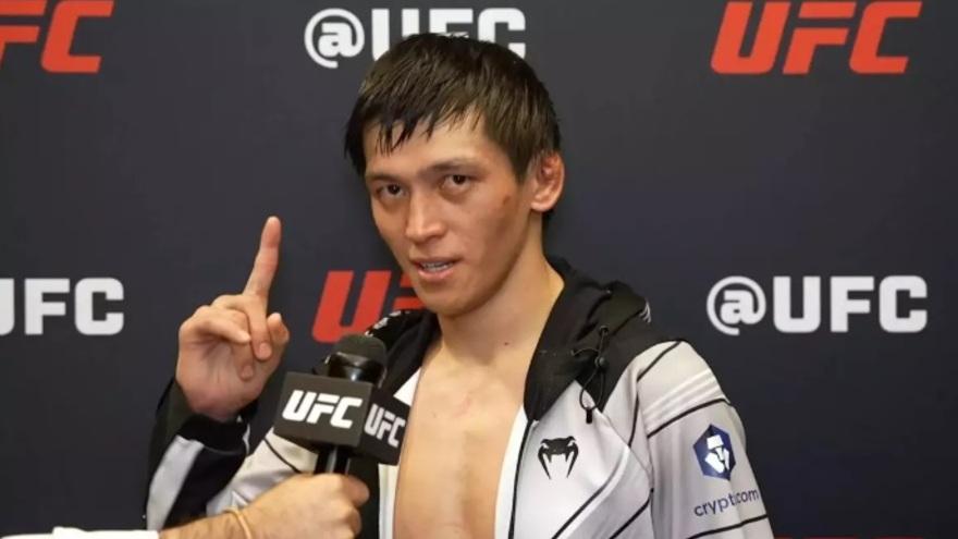 Азата Максума засудили? – эксперт об итогах боя в UFC