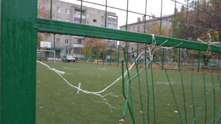 В Казахстане более 1 300 детских футбольных полей нуждаются в ремонте