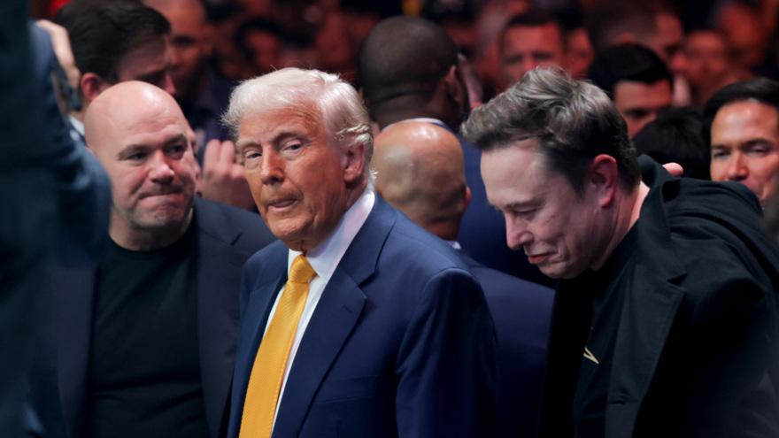 Трамп UFC жекпе-жегін Ақ үйде өткізуді ұсынды