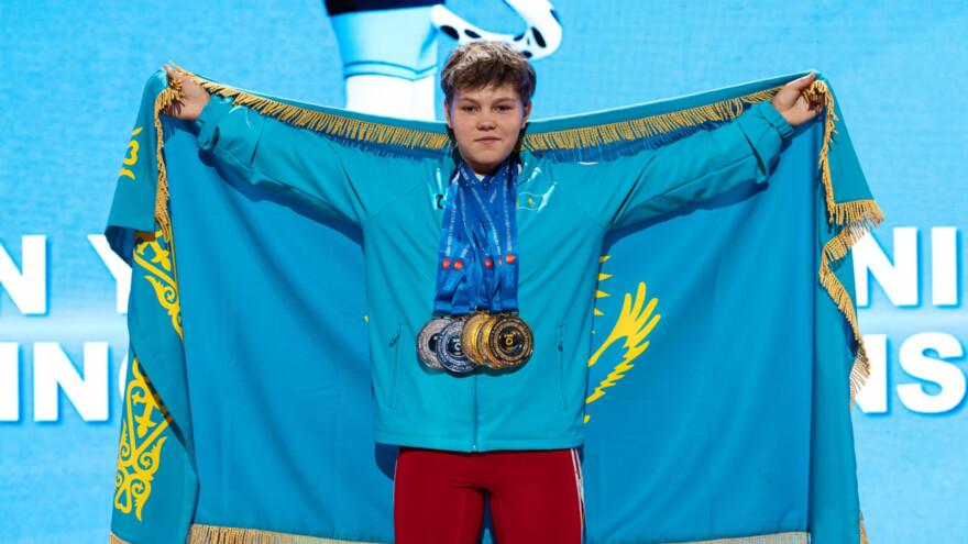 Штангистка Ксения Прозорова выиграла две медали на чемпионате Азии по тяжелой атлетике