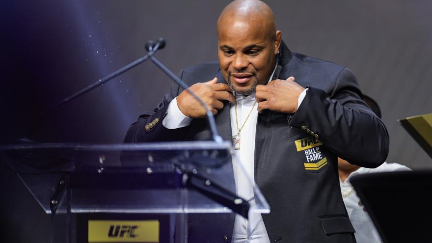 Даниэль Кормье: UFC не хватает настоящих звезд