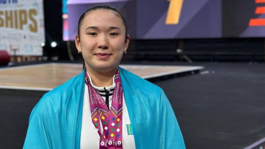 Не хватило одного килограмма. Казахстанка взяла бронзу на домашнем чемпионате Азии