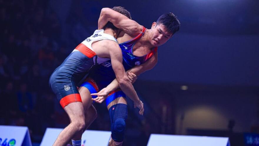 Бронза в Бишкеке: 18-летний Аллан Оралбек отличился на юниорском чемпионате Азии